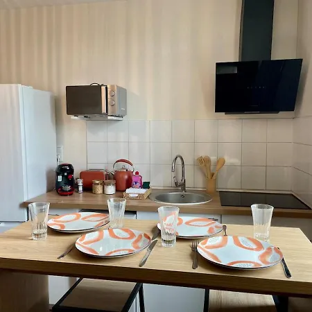 Terracotta - Mezzanine - Gare A Proximite - 4 Personnes * Компьень